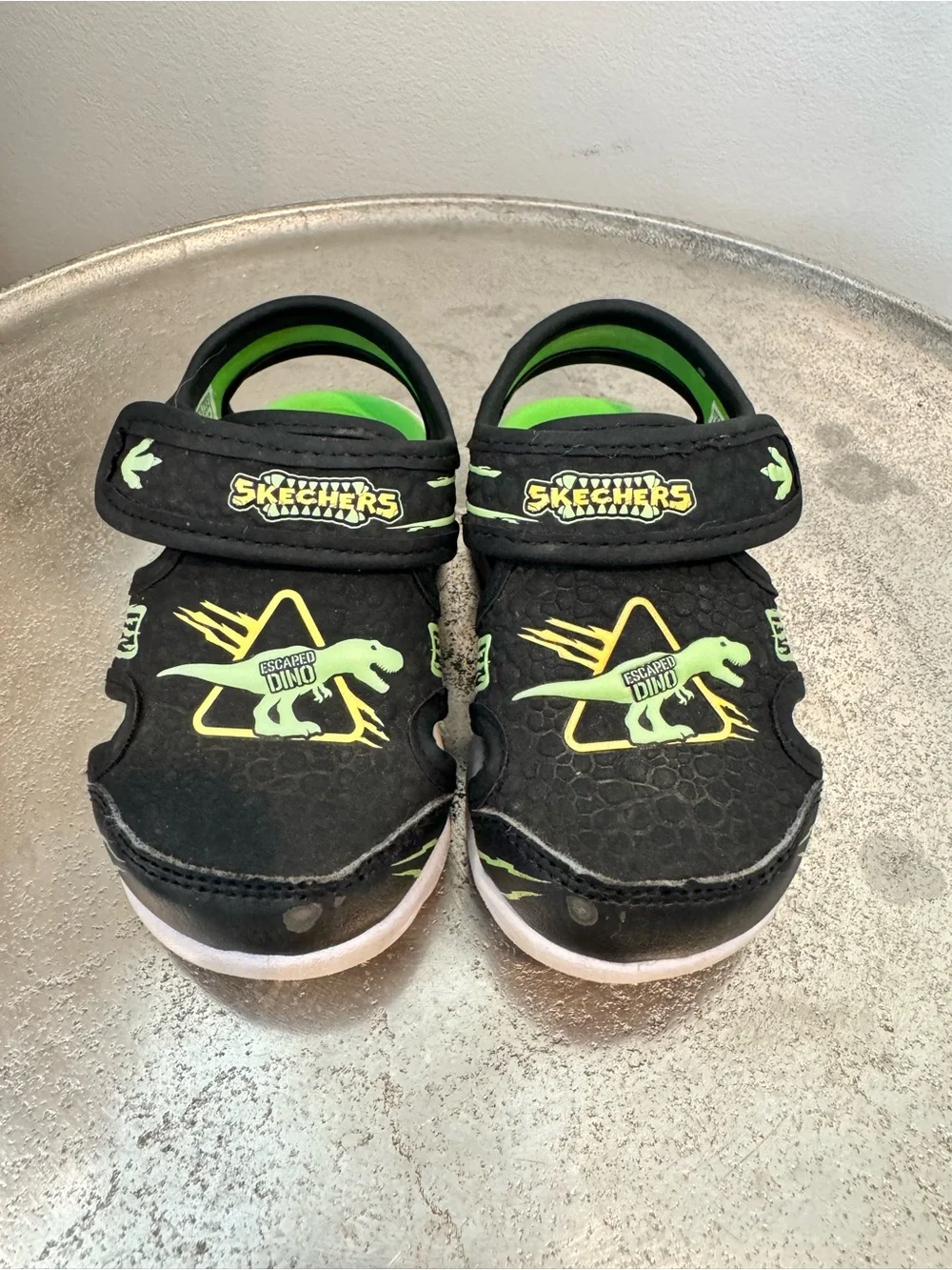 Skechers kids light